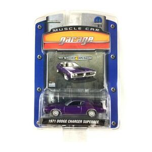 Greenlight Muscle Car Garage 1971 71 Dodge Charger Superbee Purple Diecast‎ 1/64